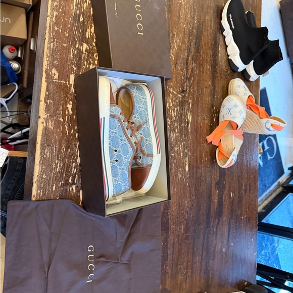 GUCCI GG Monogram Denim Sneakers w/ Box & Dust Bag - Size 39| us 9 - Picture 6 of 9